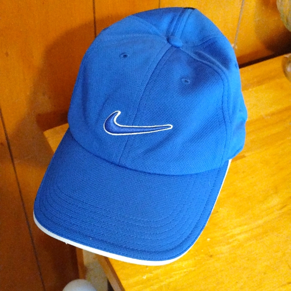 Nike cap NikeGolf